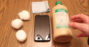 How To Properly Clean Your Smartphone From Dirt