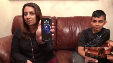 iPhone X Face ID Failed To Identify Between Mother And Son